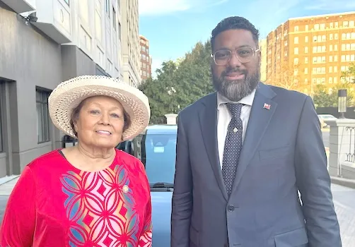 Amata with Lord Fatafehi Fakafanua, Tonga’s Speaker of the Legislative Assembly