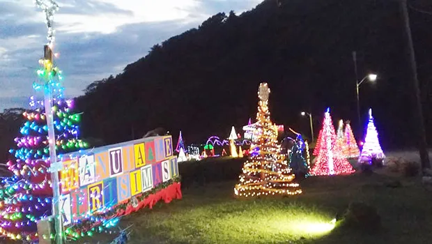 Christmas lights at Aoloau