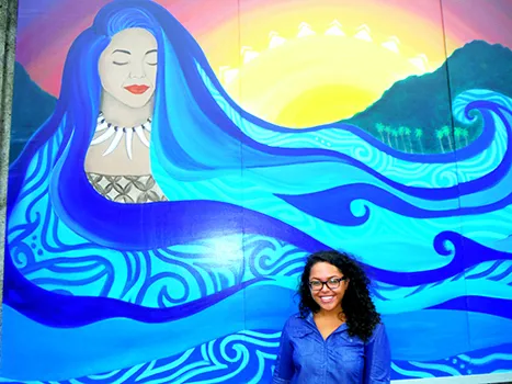 Puataunofo Tofaeono and her artwork “Loto Tasi…One Heart” 