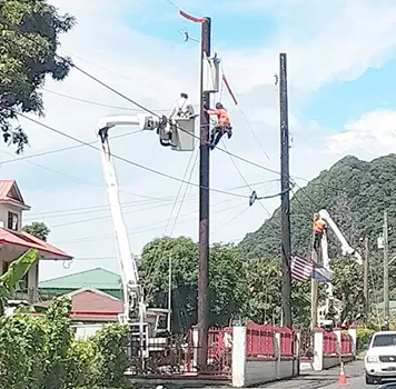 ASPA crew installing a new street light
