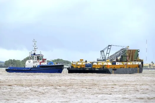 HMNZS Manawanui salvage operation