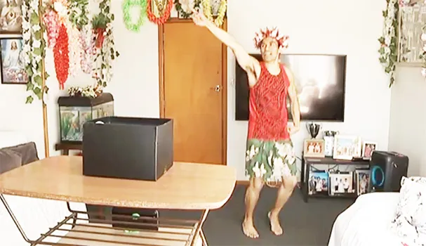 Suli Tuitaupe dancing