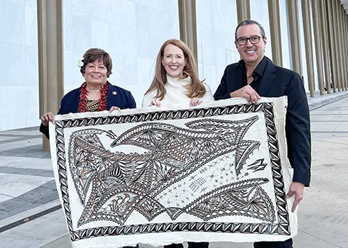 Congresswoman Uifaatali Amata, Curator Elizabeth Curtis (center) and Tony Meredith