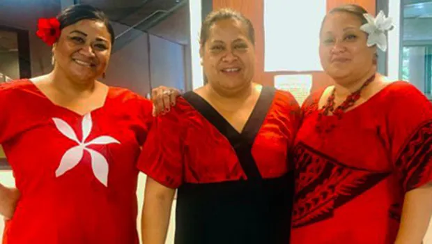 Davina with DHR Finance; Ina with Payroll; and Lynn from the Classification-Contract Section