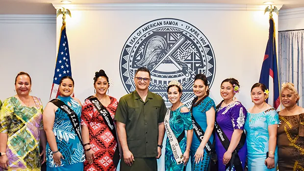 Lt. Gov with MASI contestants and officials