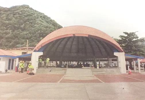 A view of the pavilion on the Fagatogo malae and the paving around it 