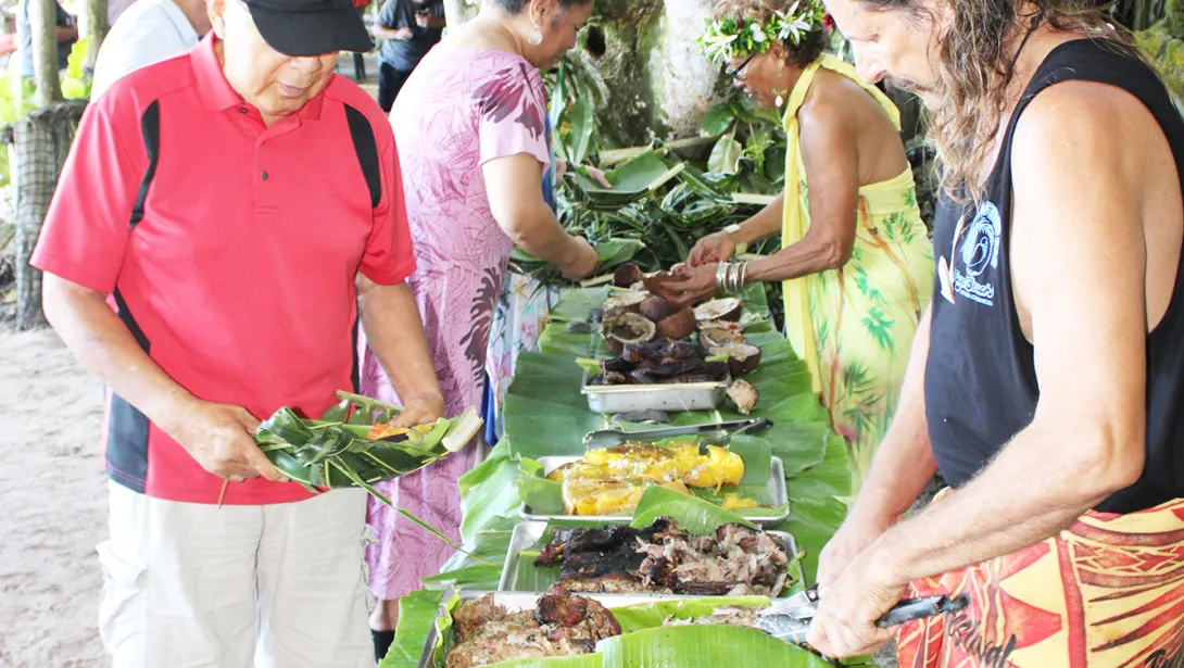 Candyman and Tisa dishing up the feast at the annual tattoo festival