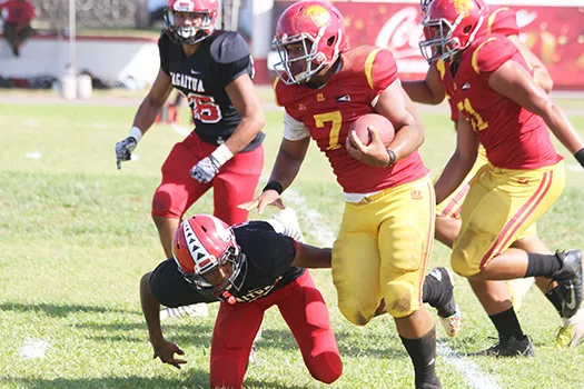 Petesio Iosefo taking this one to the house