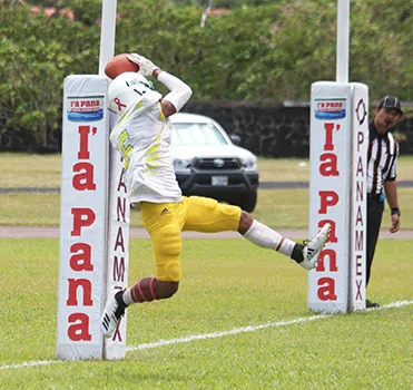 Joshua Taani securing Leone’s first touchdown of the game