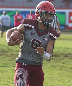 Warriors quarterback Starlight Lotulelei