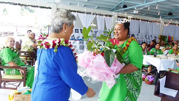 First Lady Cynthia Malala Moliga receives gifts from sewing class