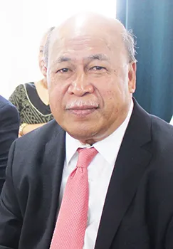 Aoelua Solomona Aoelua 
