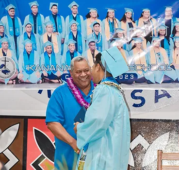 GOV shakes hands with Kanana Fou graduate