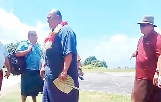 Gov. Lemanu Peleti Palepoi Sialega Mauga