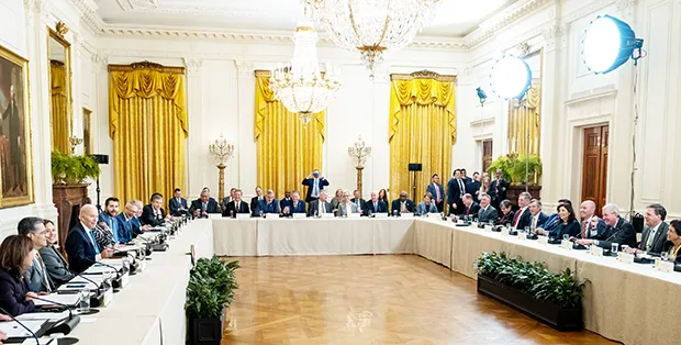 Governor's meet with Biden and Harris