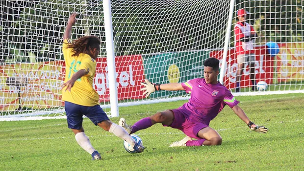 American Samoa goalkeeper Hengihengi Ikuvalu 