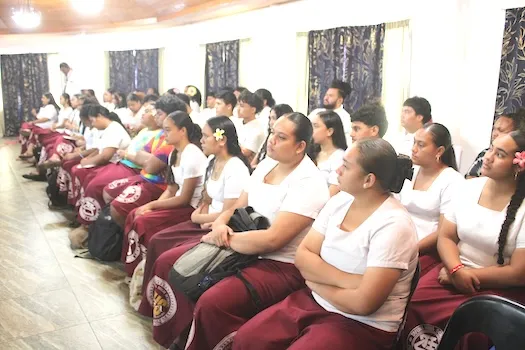 Tafuna High School senior students 