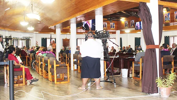 TV cameraman taping Fono opening