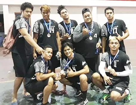 Le 'au malosi mai Pago Pago - Le Laumuatasi ua latou maua le tulaga lua i le Liki o le Talita 2018, ma ua latou mauaina fo'i le pine Siliva i le Liki a le Kerisimasi 2018. 