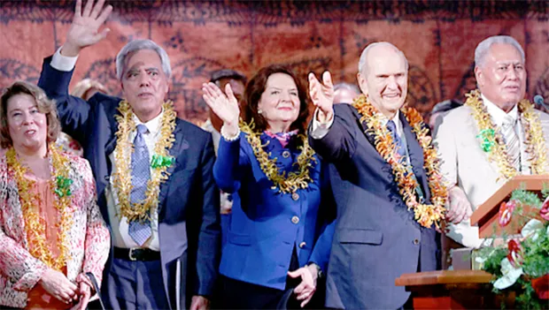 President Russell M. Nelson of The Church of Jesus Christ of Latter-day Saints, center, and his wife, Sister Wendy Nelson