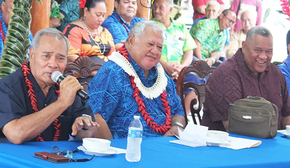 [l-r] Gov. Lolo Matalasi Moliga, Samoa Prime Minister Tuilaepa Sailele Malielegaoi and Lt. Gov. Lemanu Palepoi Sialega Maug
