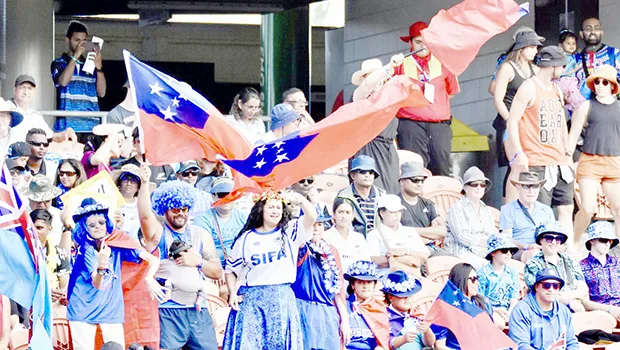 Manu Samoa fans at HSBC Hamilton 7s
