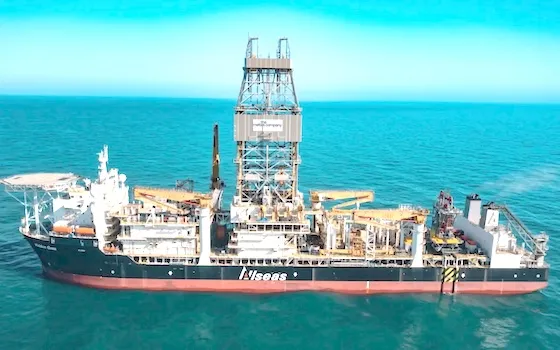 DEEP SEA MINING BOAT