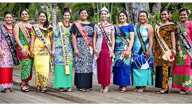 Miss Samoa, Sonia Piva with nine contestants 