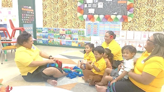 Mt Alava elementary school kids and teachers