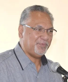 Governor-elect Pula Nikolao Pula