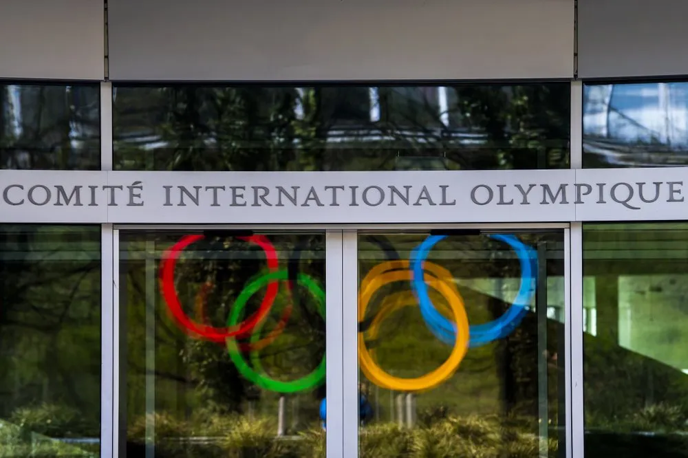 The Olympic Rings are displayed at the entrance of the IOC