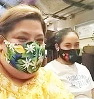 Aunty Otolose & Leonia on the bus in Hawaii 