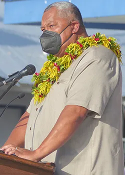 Gov. Lemanu Peleti Mauga