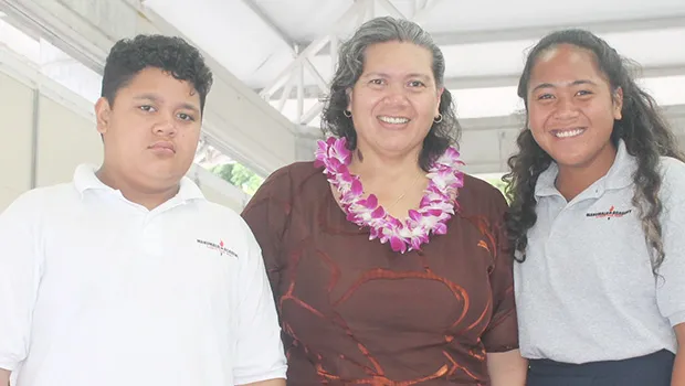 Leota Wanda Alofa, with her children Georgina and Fitzgerald