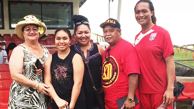 Jaiyah Saelua (far right) with his father, Fiu Johnny Saelua (2nd from right), and mother, Catherine Saelua (far left) and relatives 
