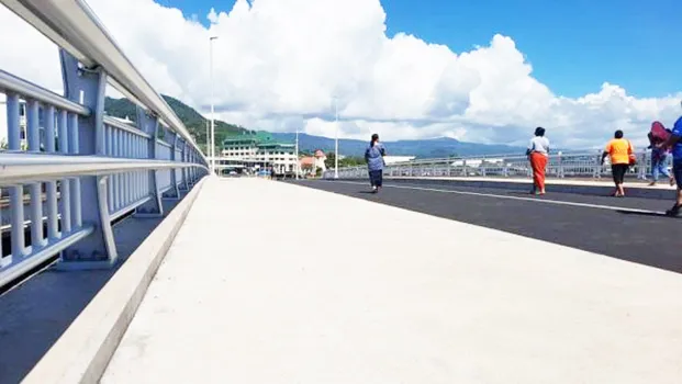 People out exercising on the new Vaisigano bridge