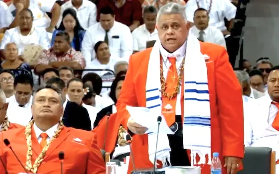 Laaulialemalietoa Polataivao Leuatea Fosi Schmidt 