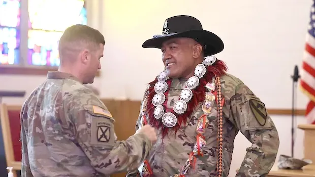 Sergeant Major Agaiotupu Tuiolemotu receiving promotion