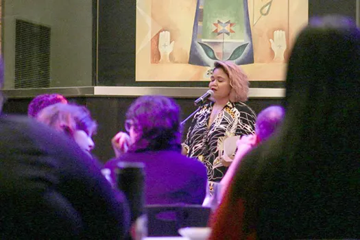 Terisa Siagatonu, touring poet