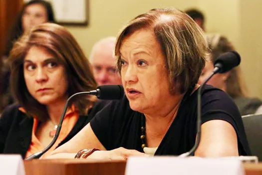 Kitty Simonds testifing