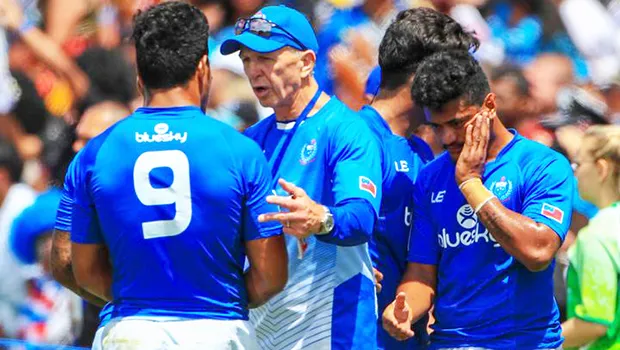  Sir Gordon Tietjens with Manu Samoa player