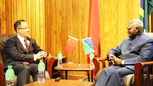 Manasseh Sogavare and Li Ming