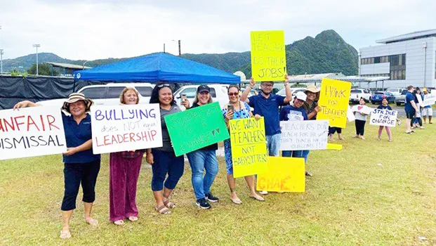 Parents join striking teachers at SPA