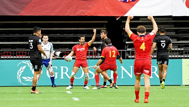 Spain’s Pol Pla celebrates his try 