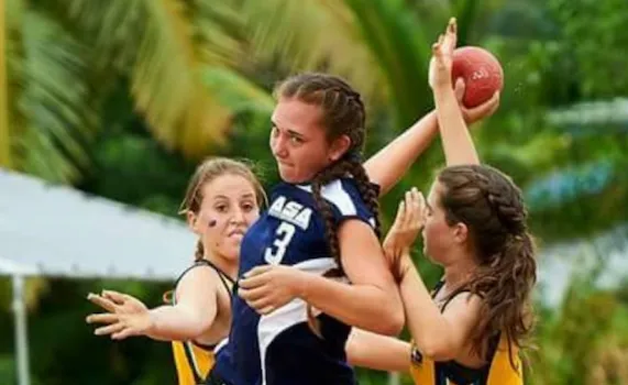 Stephanie Sagapolutele-Floor