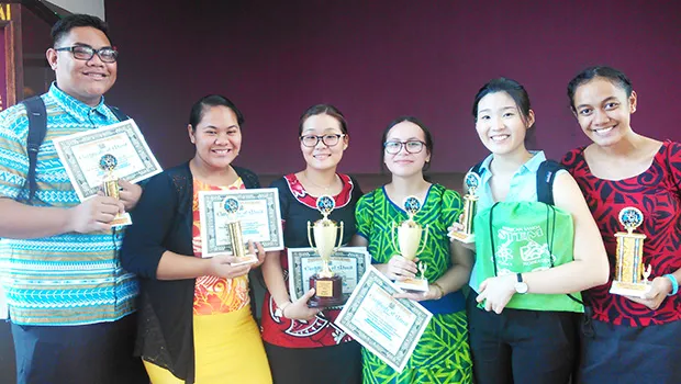  (l-r): Koneferenisi Purcell, Geraldine Ofisa, Da In Myung, Emily Kennach, Gloria Park, Sophie Young.