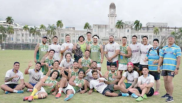 Talavalu with Cook Islands team