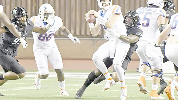 Jeremiah Pritchard brings down Boise State quarterback