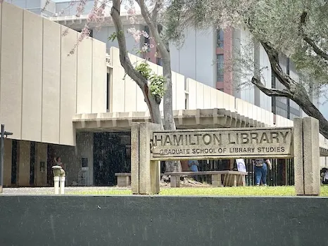 UH Hamilton Library