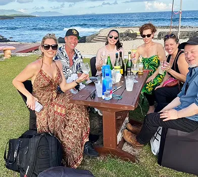 United Airline passengers in Am Samoa